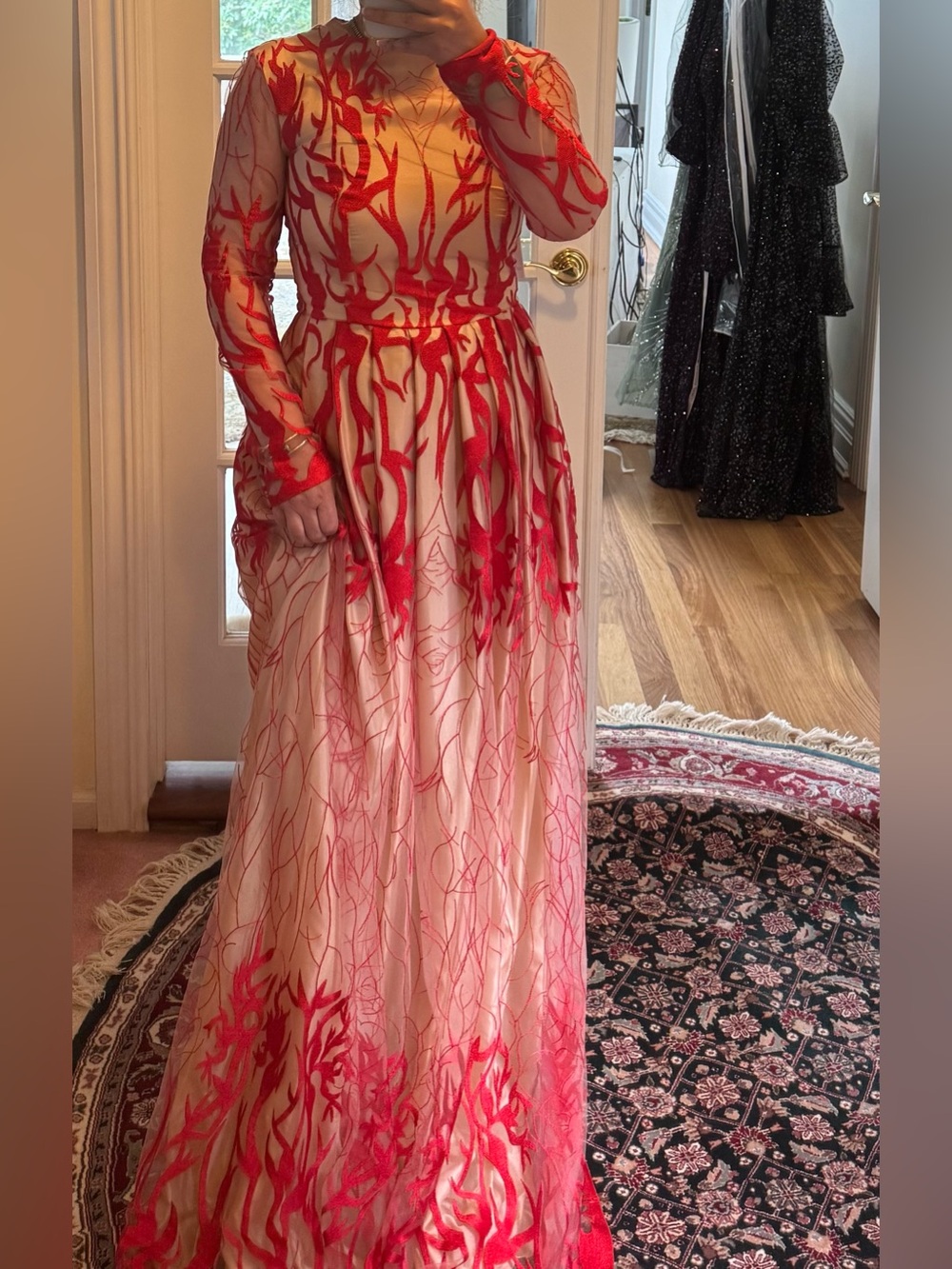 Alcoolique Alma Embroidered gown